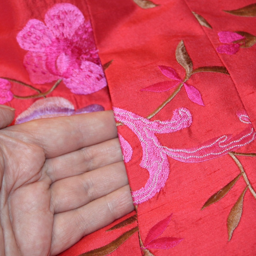 🌸 Algo of Switzerland Embroidered Silk Jacket – Size 6 – NWOT - Picture 14 of 14